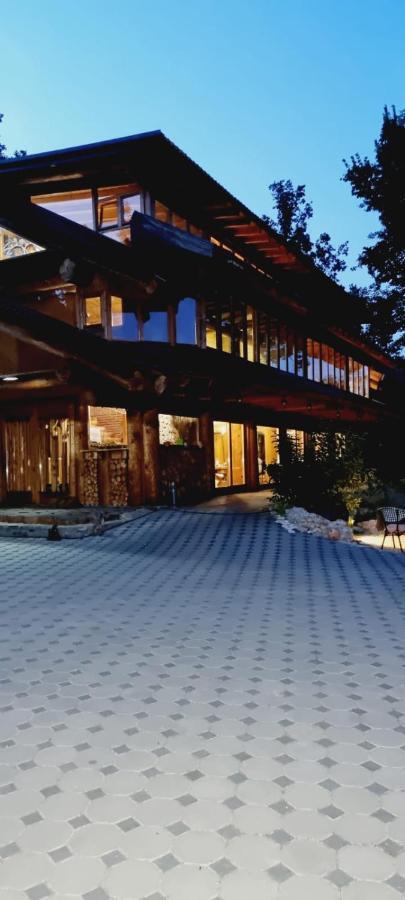 Guest House Mala Prica Zivinice Екстер'єр фото
