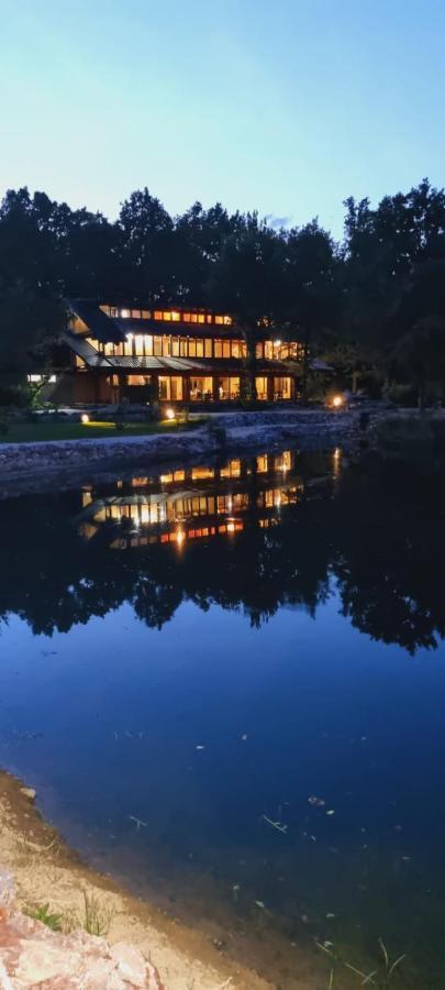 Guest House Mala Prica Zivinice Екстер'єр фото