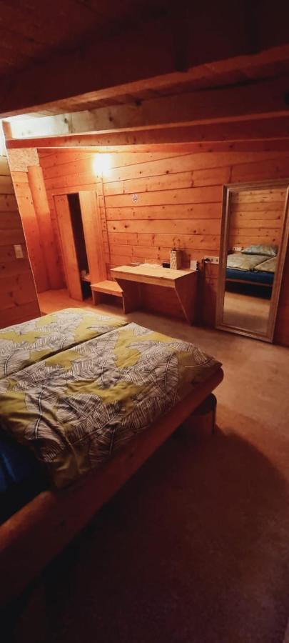 Guest House Mala Prica Zivinice Екстер'єр фото