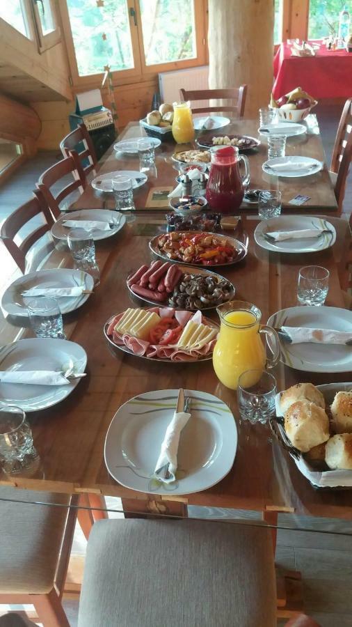 Guest House Mala Prica Zivinice Екстер'єр фото
